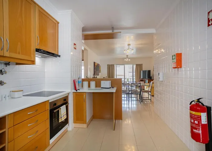 Guestready - Azorean Retreat With Marina View