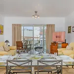 Guestready - Azorean Retreat With Marina View *