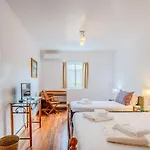 Guestready - Azorean Retreat With Marina View 아파트 *