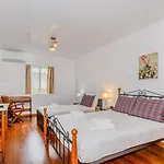 Guestready - Azorean Retreat With Marina View 아파트 *