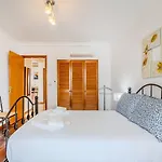Guestready - Azorean Retreat With Marina View 빌라플렝카드켐포