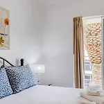 Guestready - Azorean Retreat With Marina View