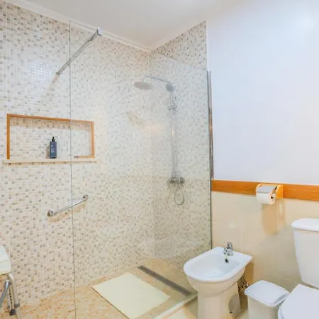 Guestready - Azorean Retreat With Marina View