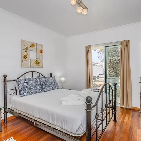 Guestready - Azorean Retreat With Marina View 公寓