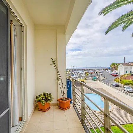 Guestready - Azorean Retreat With Marina View 维拉弗兰卡杜坎普