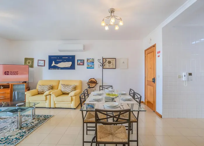 Guestready - Azorean Retreat With Marina View Διαμέρισμα *